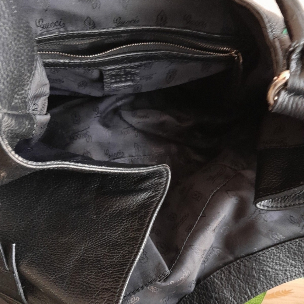 GUCCI PURSE ๐ฏ% Authentic - Picture 8 of 12
